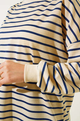 İnce Yatay Çizgili Tunik Lacivert - Yılın Fırsatı