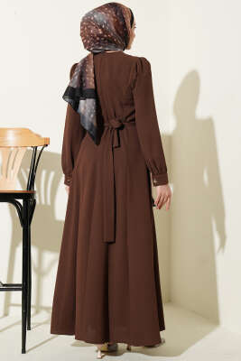 İnci Çiçekli Kuşaklı Elbise Kahve - Elbise