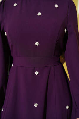 İnci Çiçekli Kuşaklı Elbise Mürdüm - Elbise