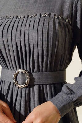 İnci Detaylı Pileli Elbise Gri - Thumbnail