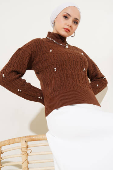 İnci Detaylı Yarım Boğazlı Triko Kazak Kahve - Triko