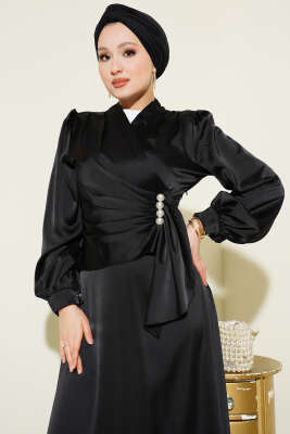 İnci Süslemeli Drapeli Saten Abiye Elbise Siyah - Elbise