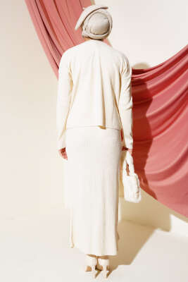 İnci Süslemeli Fitilli Triko İkili Takım Bej - Triko İkili Takım