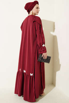İnci Süslemeli Kelebekli Pelerinli Elbise Bordo - Elbise