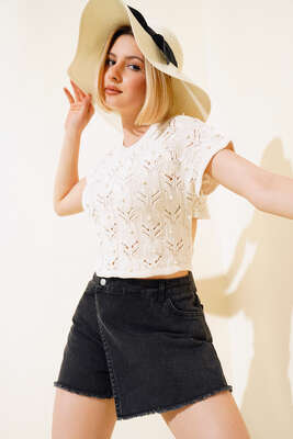 İncili Triko Crop Ekru - Kadın Giyim Modelleri