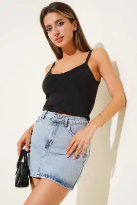 İp Askılı Basic Crop Siyah - Kadın Giyim Modelleri