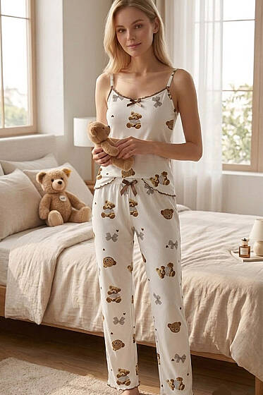 İp Askılı Kurdele Kalpli Baskılı Pijama Takımı Ekru - Pijama