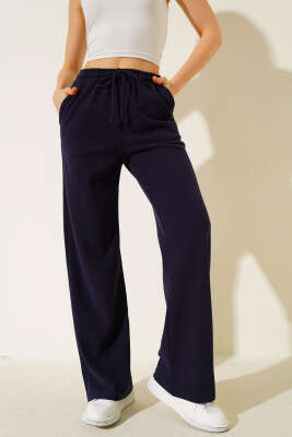 İp Bağcıklı Bol Paça Pantolon Lacivert 