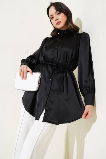 İp Bağcıklı Saten Omuz Büzgülü Gömlek Siyah - Gömlek