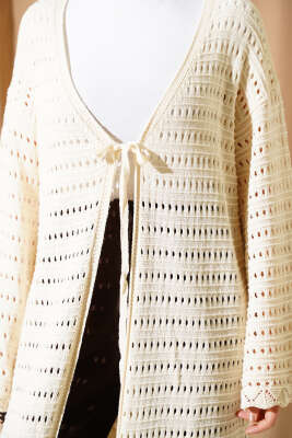 İp Bağlamalı Ajurlu Uzun Triko Hırka Bej - Hırka