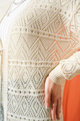 İp Bağlamalı Desenli Triko Hırka Ekru - Hırka