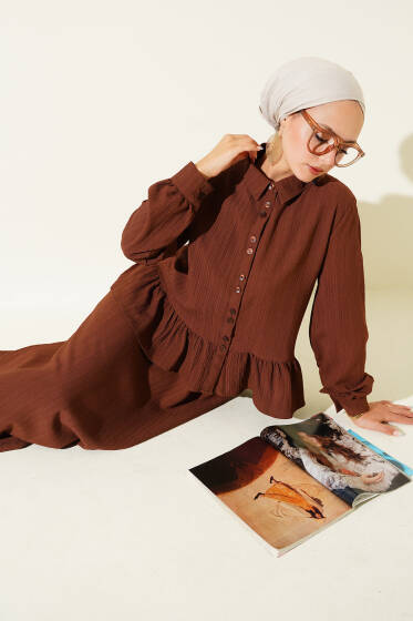 İp Kuşaklı Ağaç Kabuğu Etekli İkili Takım Kahve - İkili Takım