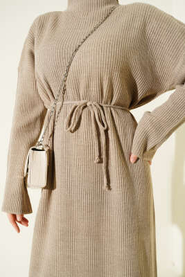 İp Kuşaklı Fitilli Triko Elbise Vizon - Elbise