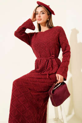 İp Kuşaklı Kare Ajurlu Triko Elbise Bordo - Elbise