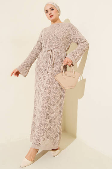 İp Kuşaklı Kare Ajurlu Triko Elbise Kemik - Elbise