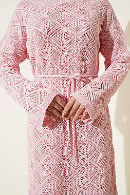 İp Kuşaklı Kare Ajurlu Triko Elbise Pembe - Yılın Fırsatı