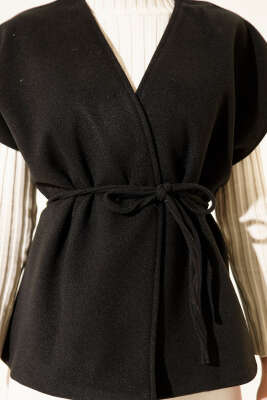 İp Kuşaklı Kaşe Yelek Siyah - Yelek