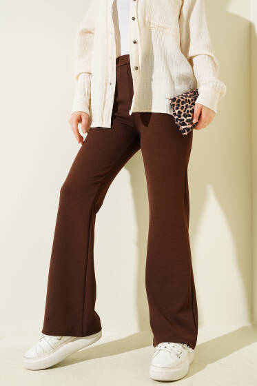 İspanyol Paça Bel Lastikli Pantolon Kahve - Pantolon