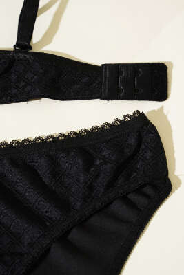 Jakar Desenli Destekli Sütyen Takım Siyah - Yılın Fırsatı