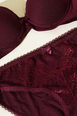 Jakarlı Dantel Detaylı Destekli Sütyen Takım Mürdüm - Yılın Fırsatı