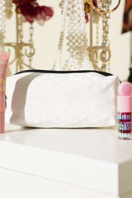 Jakarlı Fermuarlı Makyaj Çantası Beyaz - NEW WELL