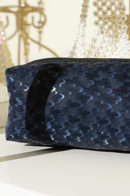 Jakarlı Fermuarlı Makyaj Çantası Lacivert - Makyaj Aksesuarları