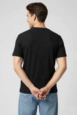 Jakarlı Fitilli Erkek T-shirt Siyah - Yılın Fırsatı