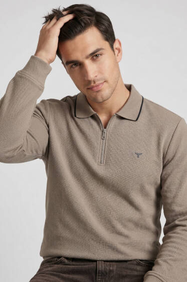 Jakarlı Polo Yaka Fermuarlı Erkek Sweatshirt Vizon - Erkek Sweatshirt