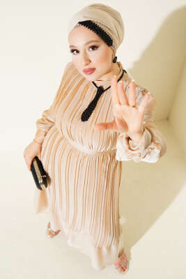 Janjan Piliseli Elbise Camel 