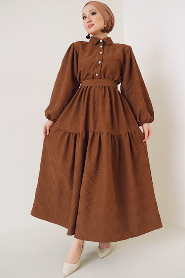 Kabartma Desen Elbise Kahve - Tesettür Elbise