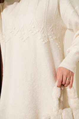 Kabartma Desen Yumoş Triko Tunik Kemik - Tunik