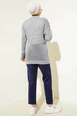 Kabartma Desenli Bağcıklı Triko Hırka Gri - Triko Hırka