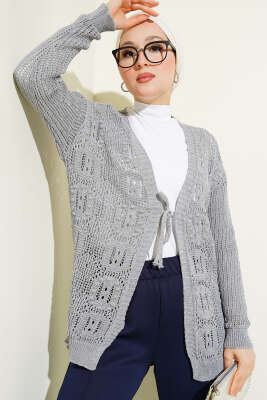 Kabartma Desenli Bağcıklı Triko Hırka Gri 