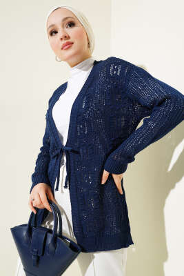 Kabartma Desenli Bağcıklı Triko Hırka Lacivert 