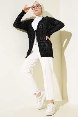 Kabartma Desenli Bağcıklı Triko Hırka Siyah - Triko Hırka
