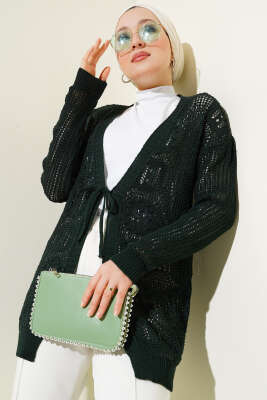 Kabartma Desenli Bağcıklı Triko Hırka Zümrüt 