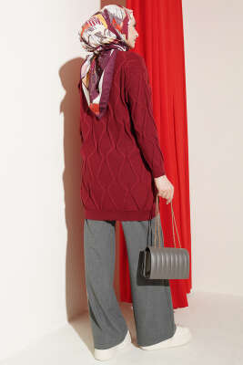 Kabartma Desenli Düğmeli Triko Hırka Bordo - Hırka