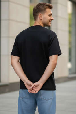 Kabartma Desenli Erkek T-shirt Siyah - Erkek T-shirt