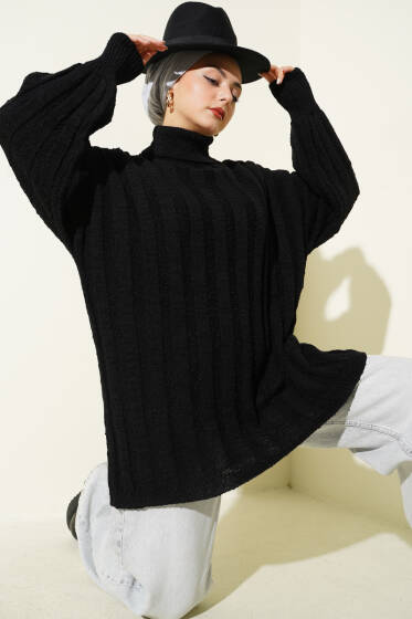 Kabartma Desenli Fitilli Triko Tunik Siyah - Tunik