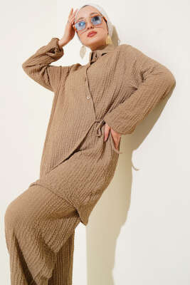 Kabartma Desenli İkili Takım Camel - 500-700 TL Ürünler