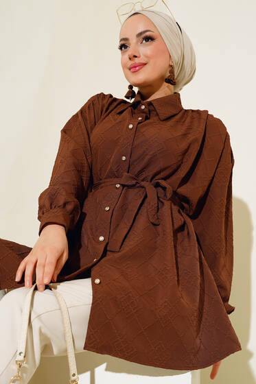 Kabartma Desenli Kuşaklı Tunik Kahve - Tunik