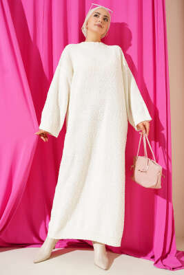 Kabartma Desenli Triko Elbise Ekru - RAFİMİX