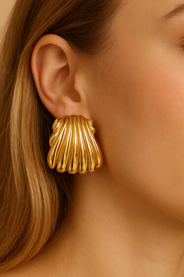 Kabartmalı Akıntı Küpe Gold - Küpe