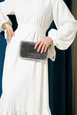 Kabartmalı Volanlı Kuşaklı Elbise Beyaz - Tesettür Elbise