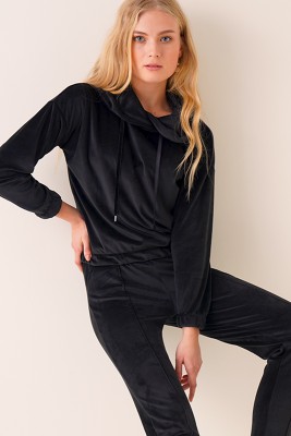 Kadife Siyah Sweatshirt - Kadın Giyim Modelleri