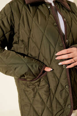 Kadife Yaka Çıtçıtlı Kapitone Mont Haki - Mont