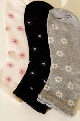 Kadın 3'lü Nakış Detaylı Kısa Konç Çorap Asorti 10 - Soket Çorap