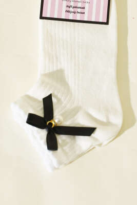 Kadın Fiyonklu İncili Soket Çorap Ekru - Soket Çorap