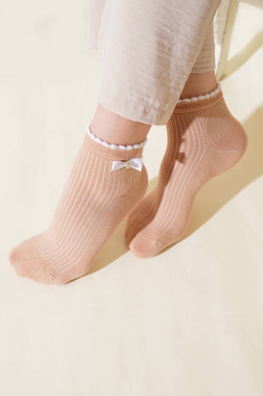 Kadın Kurdeleli Taşlı Soket Çorap Latte - Soket Çorap