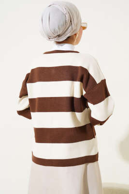 Kalın Çizgili Düğmeli Kısa Triko Hırka Kahve - Triko Hırka